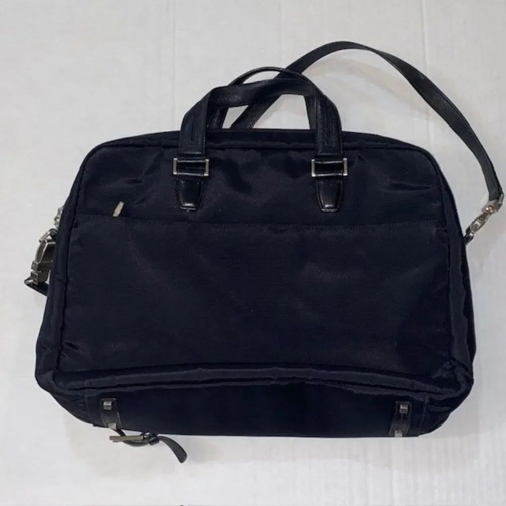 Tumi Vista Collection Black Nylon Briefcase Laptop Bag with Strap